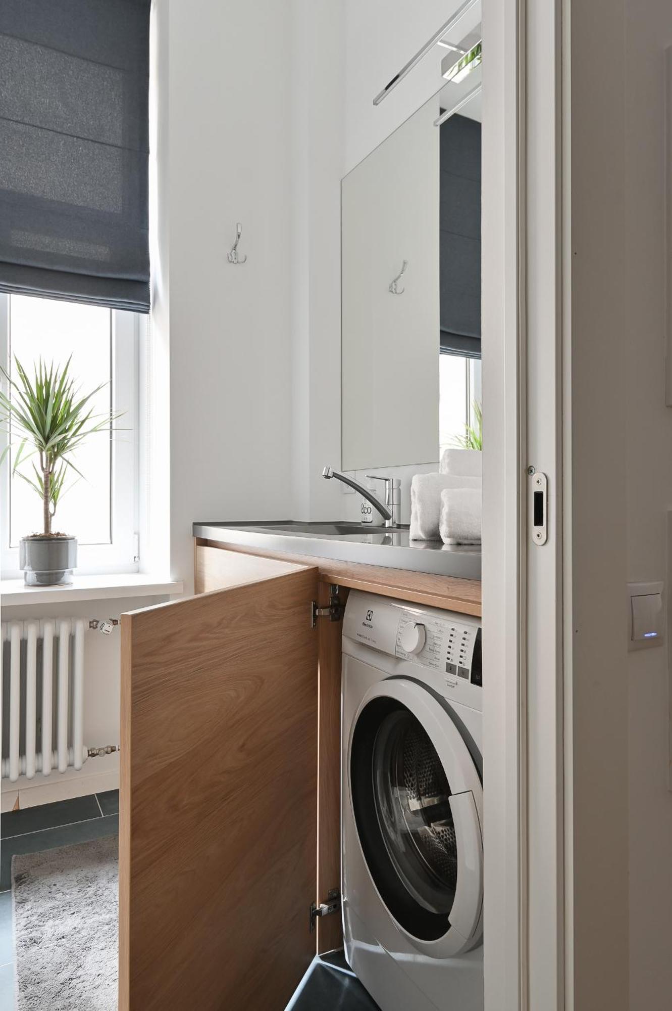 Fantastic Studio Apartment In The Heart Of Riga Luaran gambar