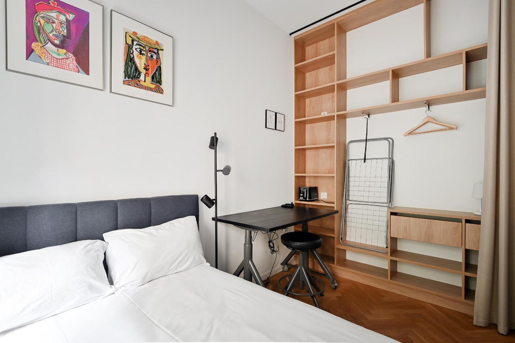 Fantastic Studio Apartment In The Heart Of Riga Luaran gambar