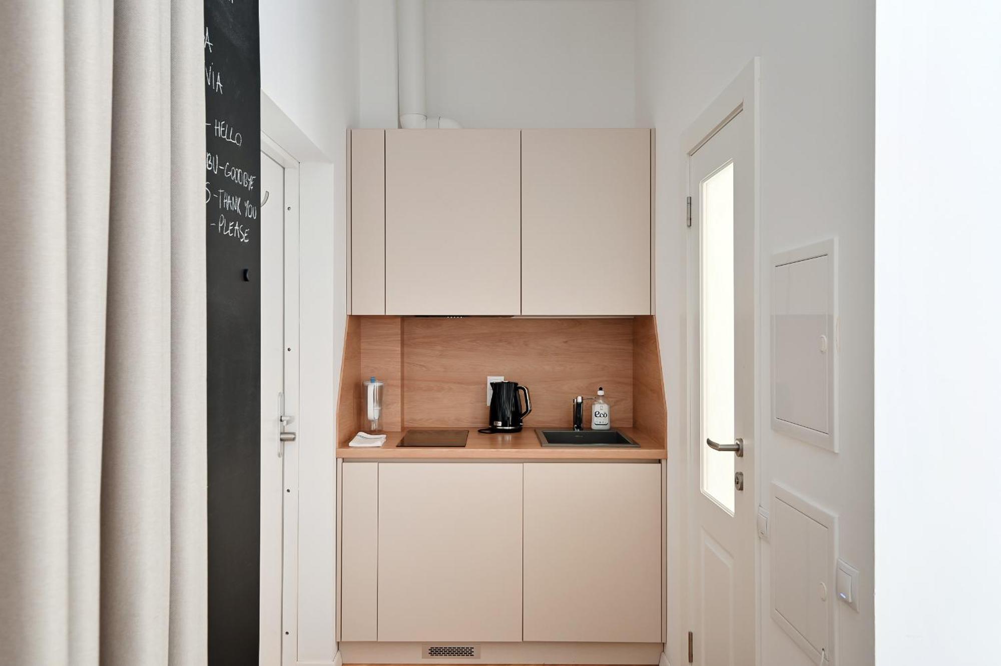 Fantastic Studio Apartment In The Heart Of Riga Luaran gambar